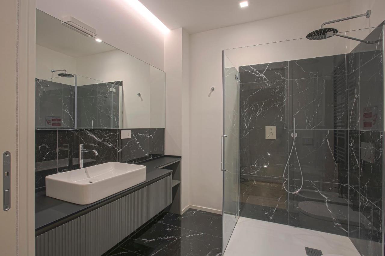 Milan Luxury Suite-Hosted By Sweetstay Dış mekan fotoğraf